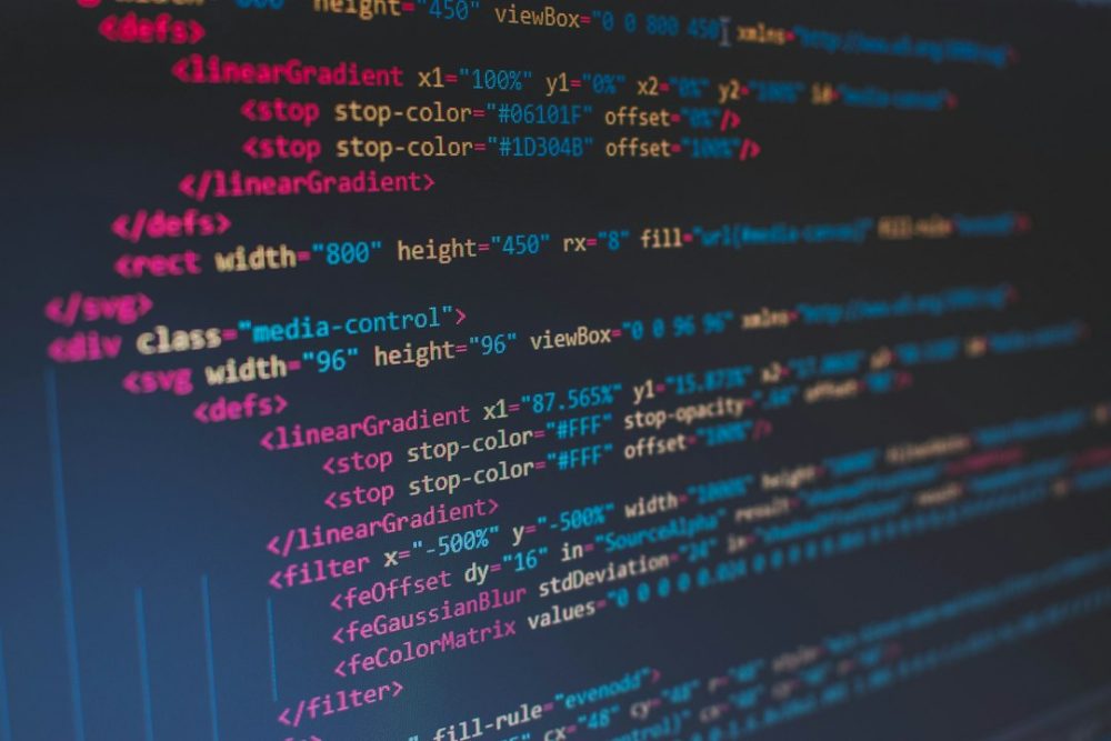 Código HTML e CSS nunha pantalla de ordenador